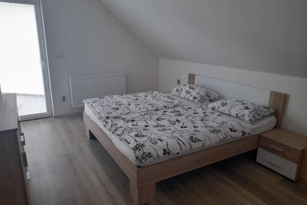 Domek Verunka V Malebne Vesnicce Na Jizni Morave Svatoborice Exterior foto